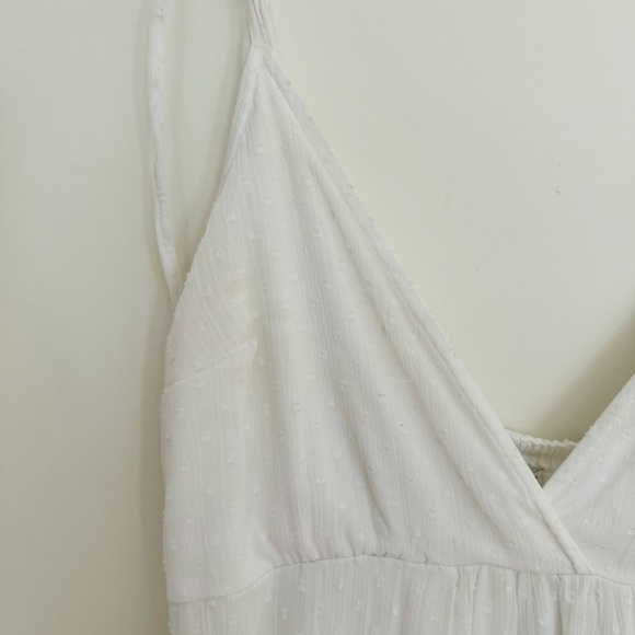 Abercrombie and Fitch Layered White Midi Dress - Picture 2 of 3